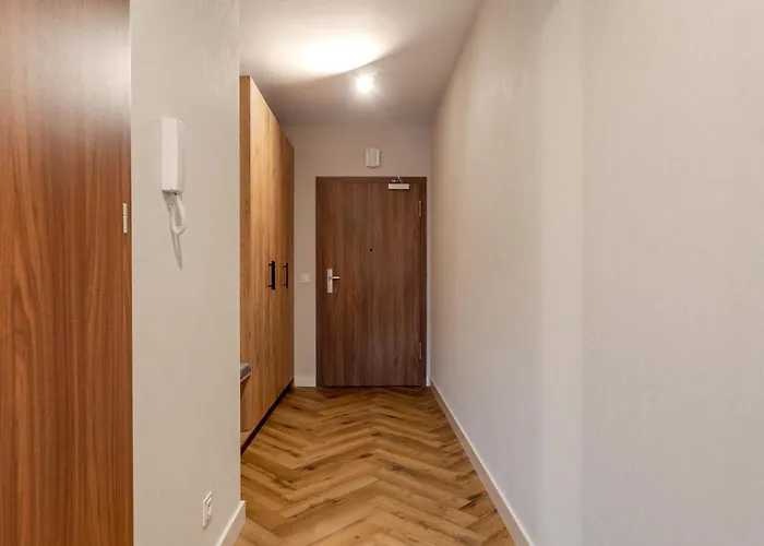 Park B4- Z Dostepem Do Basenu, Sauny, Jacuzzi, Silowni Appartement